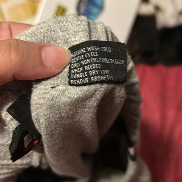 ESPN L Gray, Black, White and Red Sweatpants - Picture 10 of 10